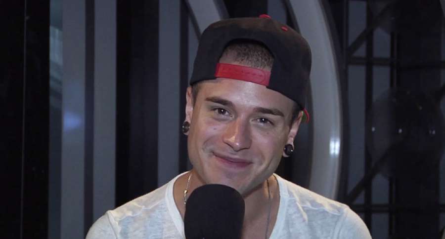 Dos días para la cuarta temporada de #TuCaraMeSuena, y <a href="/adrirodriguez8/">Adrián Rodríguez</a> os manda un mensaje atres.red/qmjck