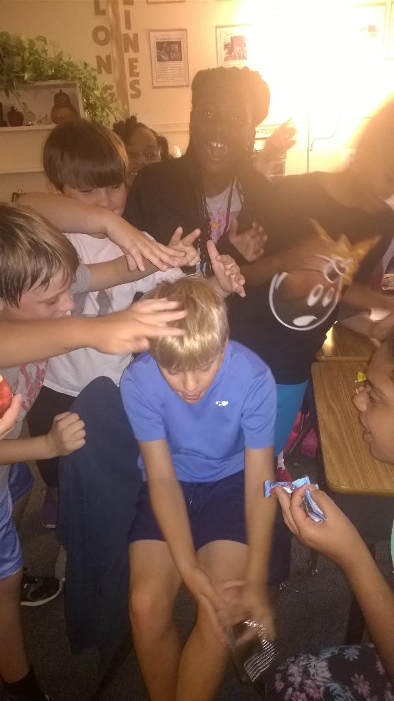 MsMayersClass's tweet photo. SURPRISE Happy Birthday "attack!" We show love in song!! #beaconstweet #MsMayersClass @BookmanRoad http://t.co/xhDVMCEKji