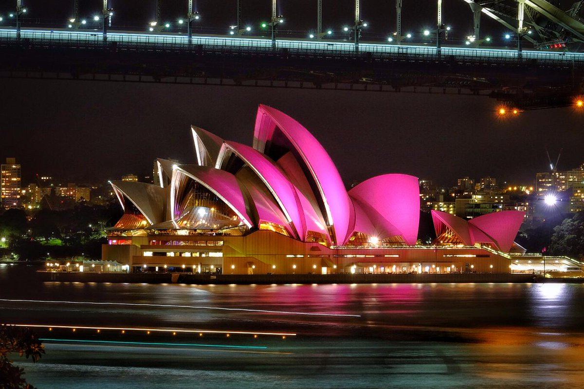 sockdaddy's tweet photo. gorgeous pink sails tonight @SydOperaHouse supporting @McGrathFdn breast cancer nurses #mcgrathpinkdecade http://t.co/Rqyy9Evyal