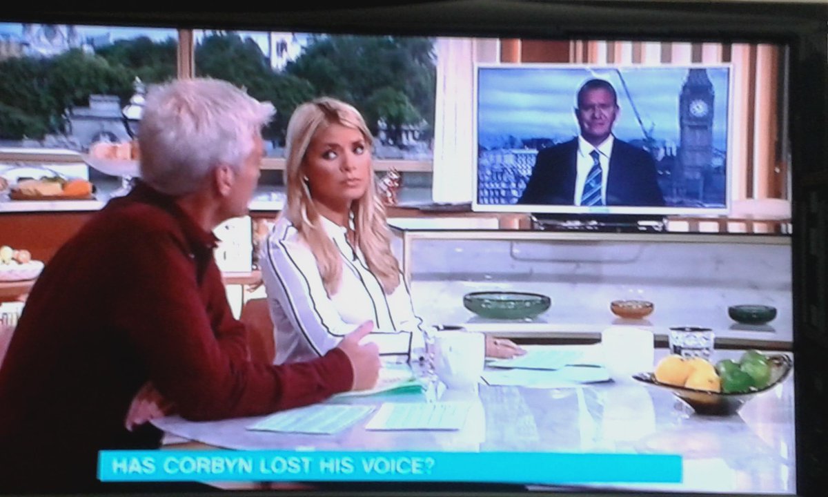 AndrewRosindell's tweet photo. Just on @itvthismorning talking #Corbyn and our National Anthem
If he wants to be PM he must respect our traditions http://t.co/MUrZQ1s6XS