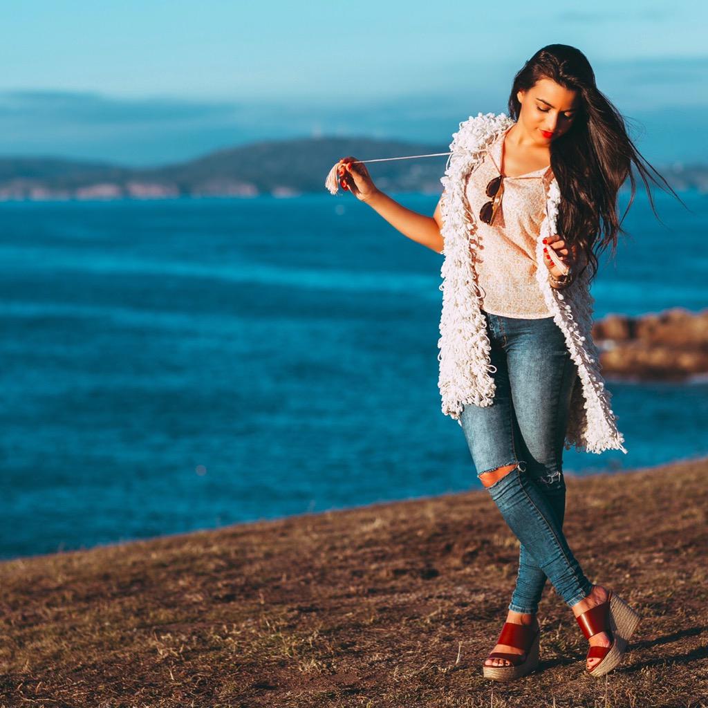 anabelhernandz's tweet photo. Throwback to the beautiful sceneries in Coruña🍃🍂💜 http://t.co/et7ljXVqwh