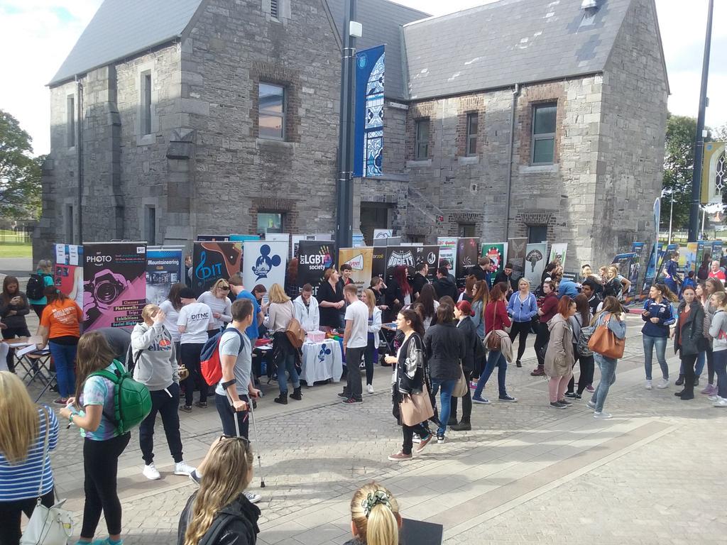 TUDublin_Socs's tweet photo. Dit clubs and socs festival kicks off today in grangegorman. Here till 2.30pm. #ditnewbies #ditsocs http://t.co/R4EOJdAKlo