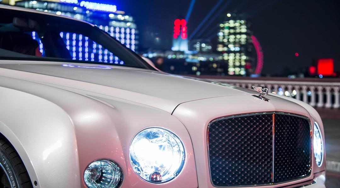 BentleyMotors's tweet photo. Don’t settle for ordinary. The Flying B takes you to the extraordinary. #BeExtraordinary http://t.co/XkpbZLfdSf http://t.co/LAly6Ik84P