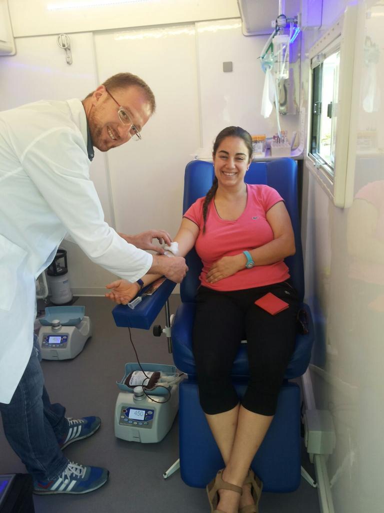 carissimiDo's tweet photo. @AvisBasilicata  #IoDonoPerchè .....guarda come si sorride!!! Grazie Pat! #avisRuoti http://t.co/NLOZMy4YY2