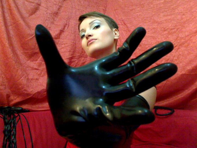 Deliver Me from the http://t.co/Bqtaptck5b #wishlist #Goddess #TheLatexQueen http://t.co/DOUpt5sqYV<a href="/tag/wishlist"class="tags">#wishlist</a><a href="/tag/goddess"class="tags"><span>#goddess</span></a><a href="/tag/thelatexqueen"class="tags"><span>#thelatexqueen</span></a>