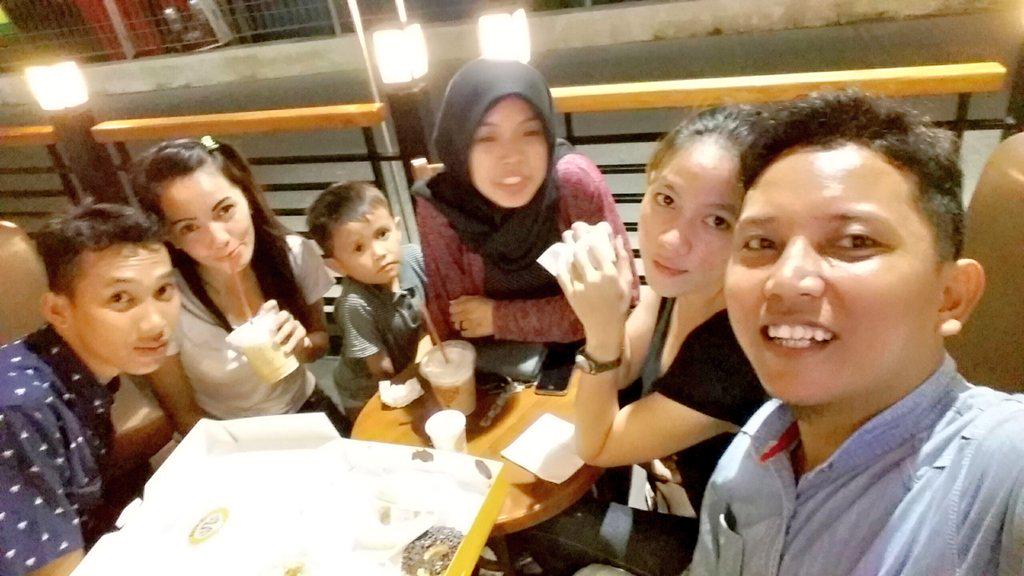 delianacitra's tweet photo. Sederhana itu bahagia kok 😊 http://t.co/aP7Qetpepr