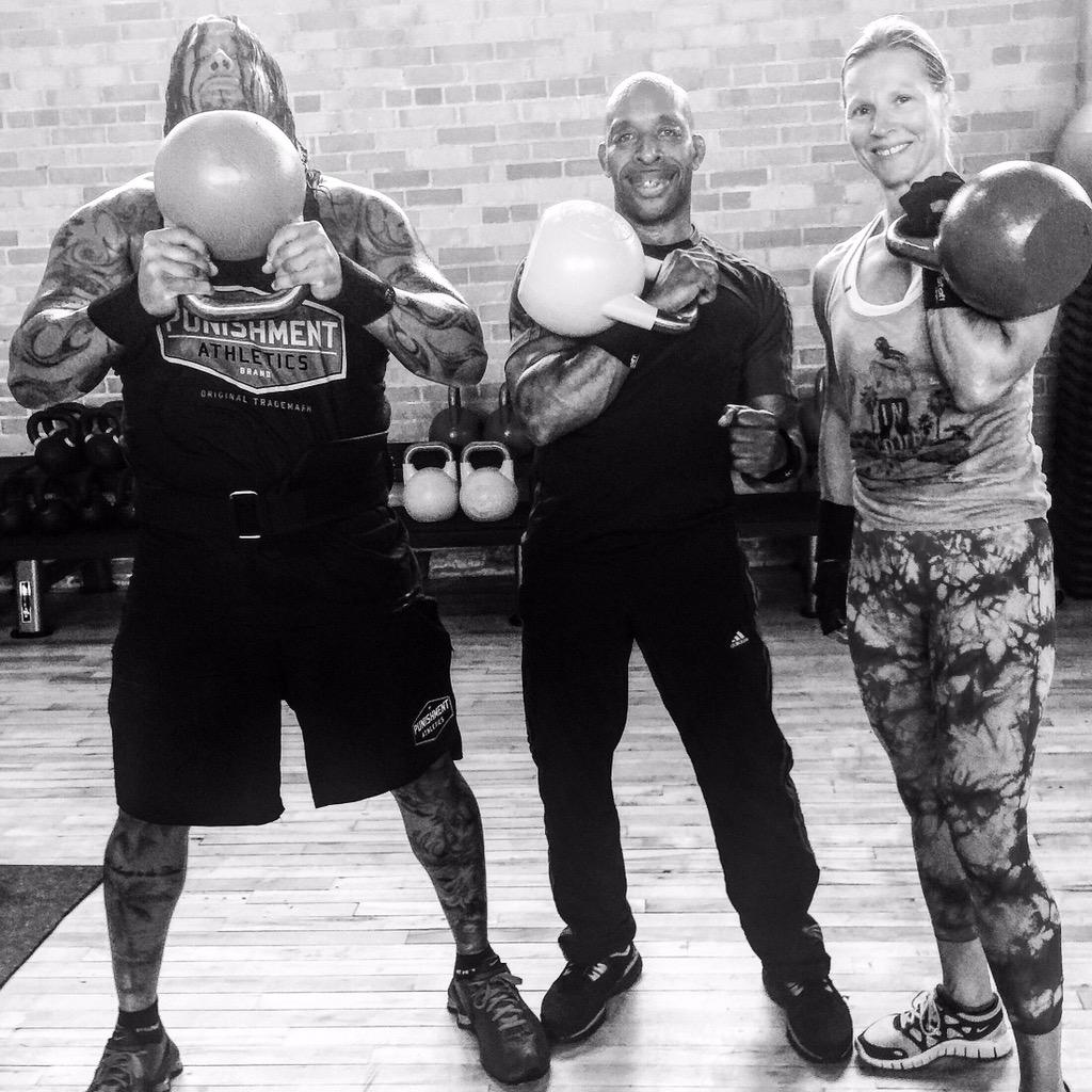 JayTWarsh's tweet photo. @OTC_Toronto @Nichellelaus @dave_laus ~ WEDNESDAY 9:30am - kettle bells ~ @TWKettlebell ~ #OTC http://t.co/OQuzSug2T6