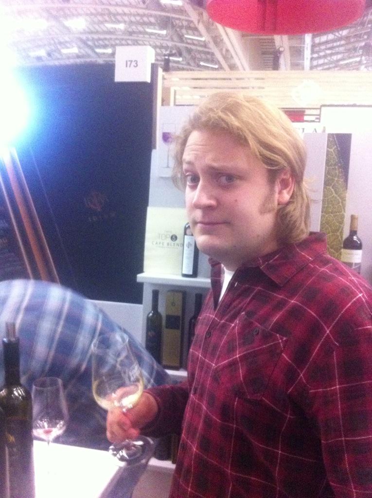 amathustom's tweet photo. @CapeWine2015 @lokiwine and @AmathusMO  @AmathusSoho congrats Nick on promo! @idiomcollection hello everyone! http://t.co/jcBoyLdQWb