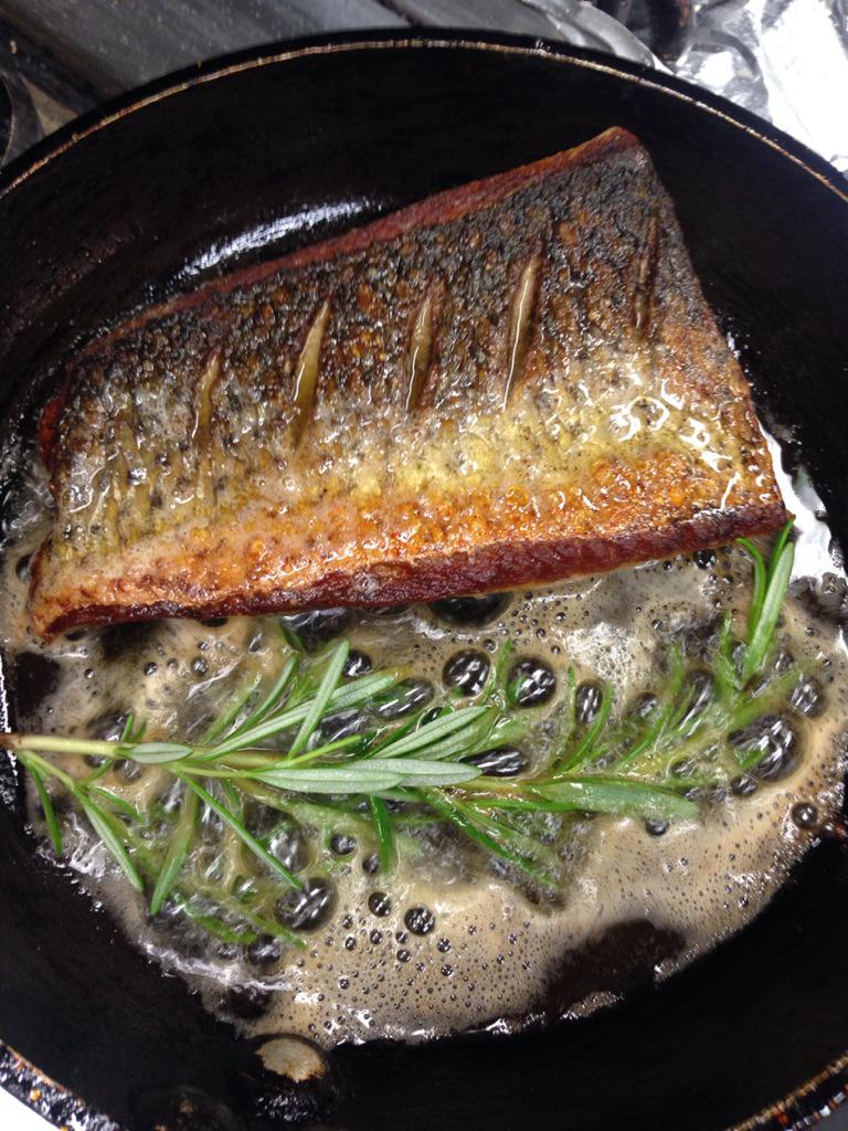 NorthbankLondon's tweet photo. Catch of the Day today: Pan a Fried Mullet with Smoked Salmon and Tarragon Risotto. #divine #tasty #maximumflavour http://t.co/o2iFTn1GCN