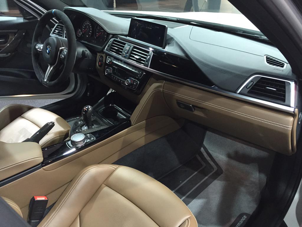 #BMW #M3 en el #IAA2015 con un opcional de pintura blanca satinada por 4.300 Euros. Alucinante! <a href="/BMWARGENTINASA/">BMW Argentina</a>