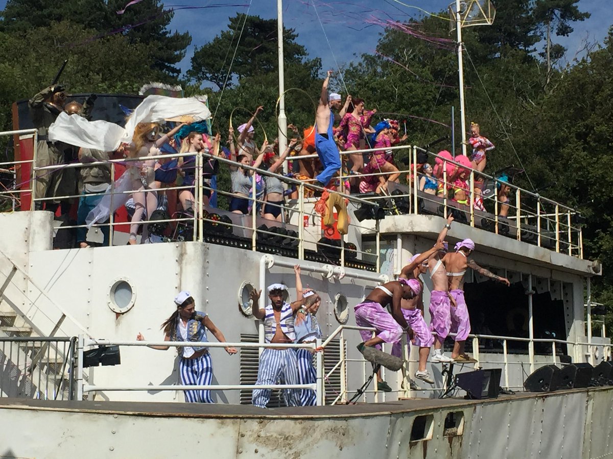 Area51crew's tweet photo. So we had a lovely time @Bestival flick through the pics and you get the idea of the #fun #portstage http://t.co/VI58kbCwky