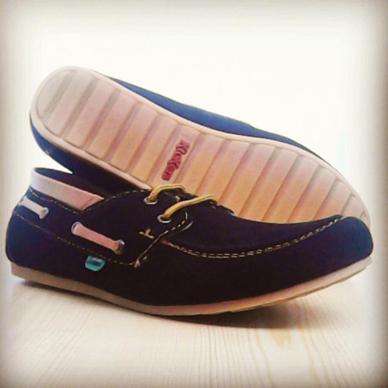 TopikShop_BDG's tweet photo. 160.Kickers. Brown Coffie (Suede). Size=39-43.
Invite=5492BC95 http://t.co/yk8NMuZhdx