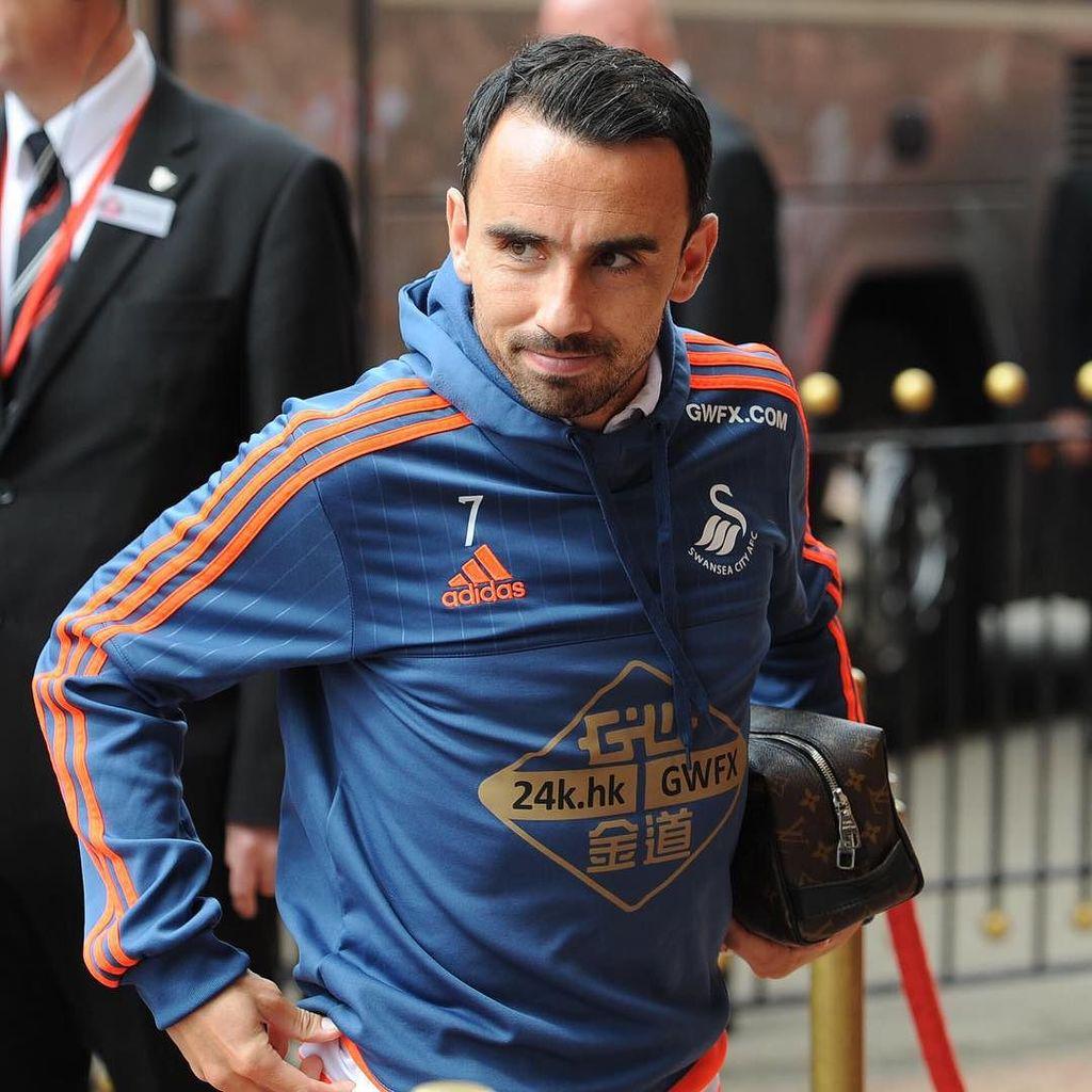 Happy Birthday to Leon Britton. The midfielder turns 33 today! by swansofficial 