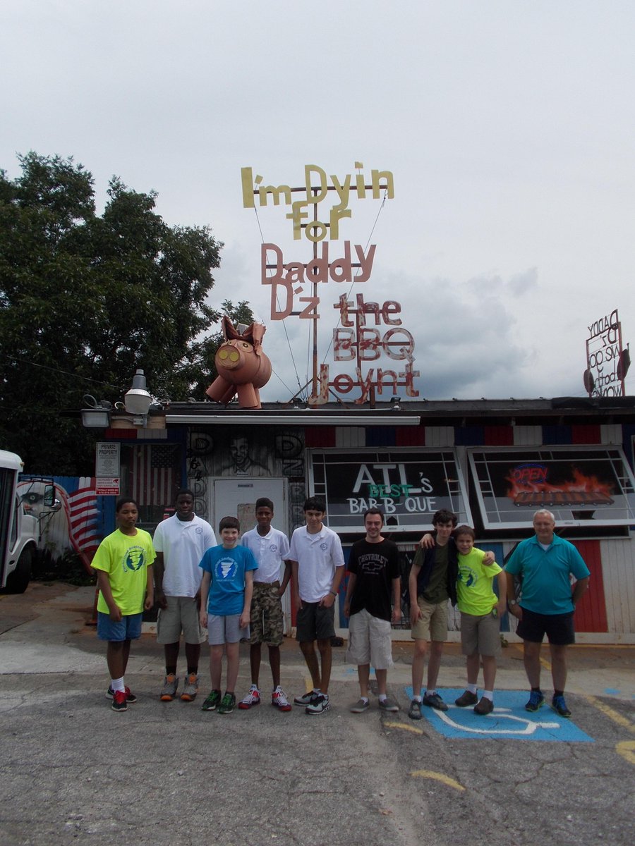 CumberlandGA's tweet photo. Mr. Sentell took a group of students to "The Secret Free Spots in Atlanta"! This is the first of the Saturday Series. http://t.co/NVBhhxAqCG