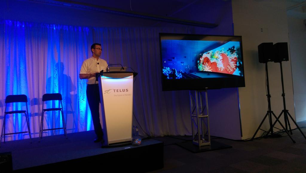 MattSilvz's tweet photo. It's time to talk about the latest and sexiest digital display tech with James Robinson @ChristieDigital #DSrupted http://t.co/9RTReMMsCu