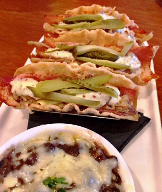 Five Things You Should Know About Holstein's Shakes And Buns

blogs.ocweekly.com/stickaforkinit…