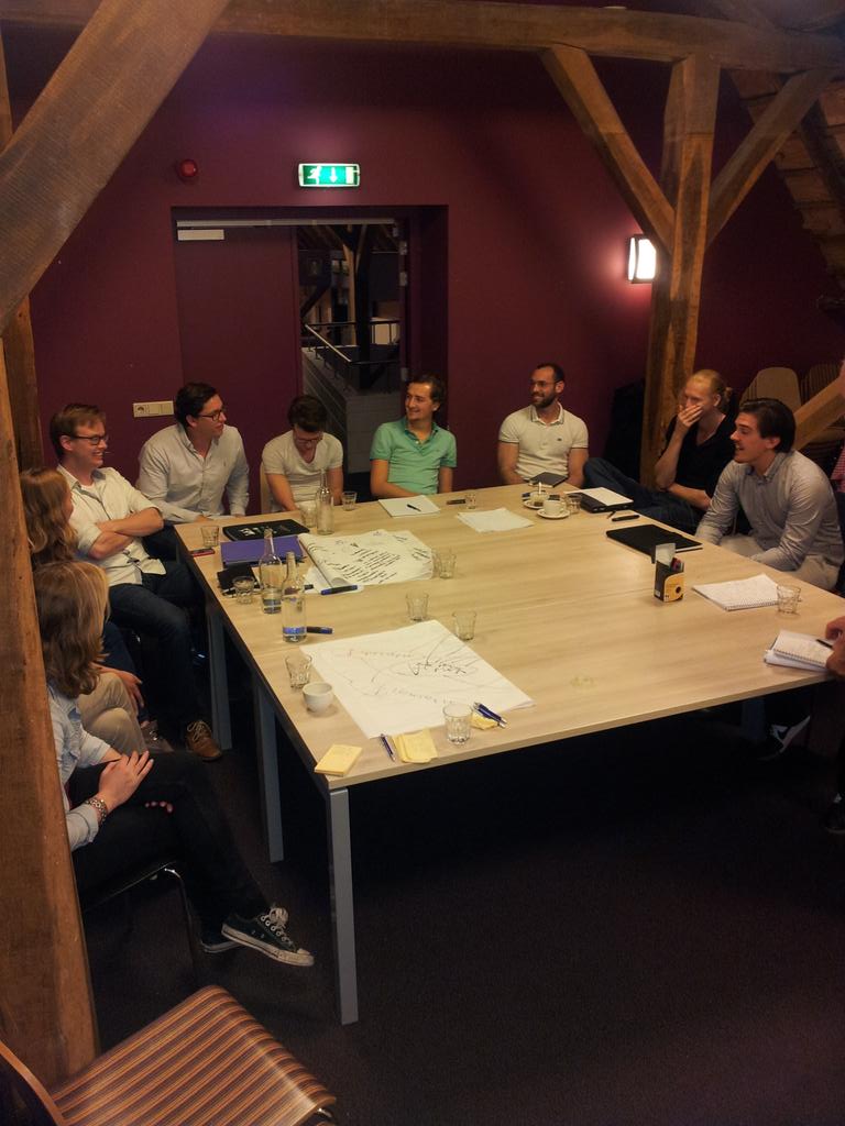 HasvanH tweet picture