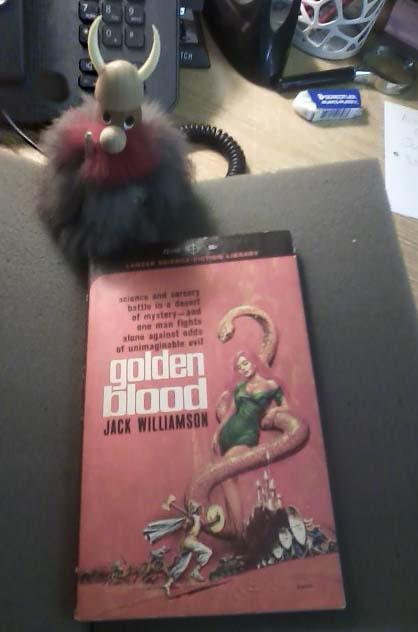 Viking_Lars7's tweet image. I'm helping catalogue #ScienceFiction paperbacks at the #LillyLibraryIU! The artwork is amazing! #JackWilliamson