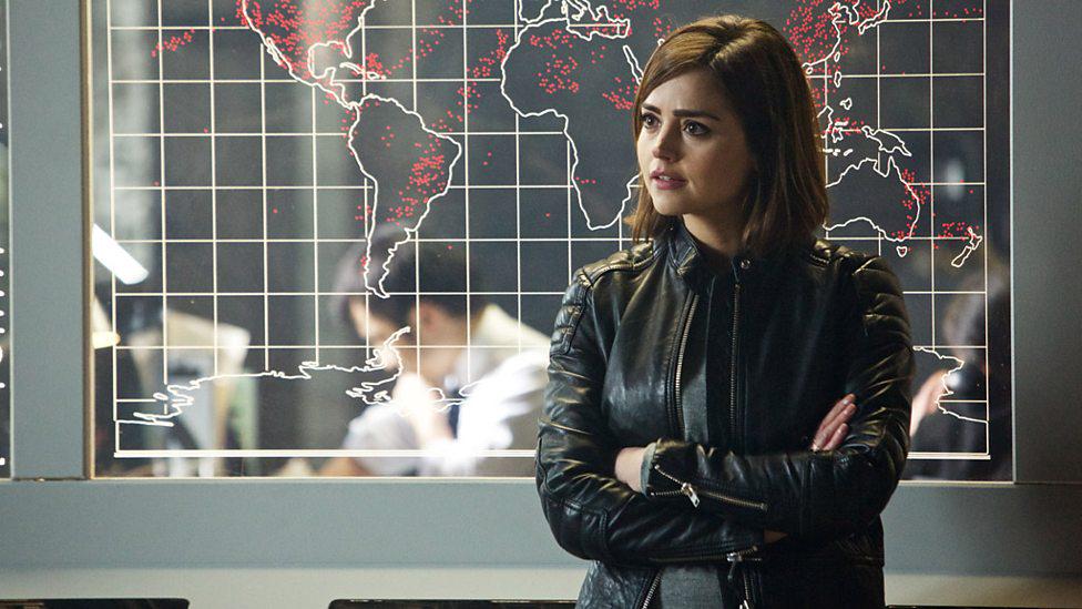 YumeHasu's tweet photo. Jenna Coleman has quit #DoctorWho to play the role of Queen Victoria in £10million 8-part ITV drama, 'Victoria'. http://t.co/4AoX9IVSze