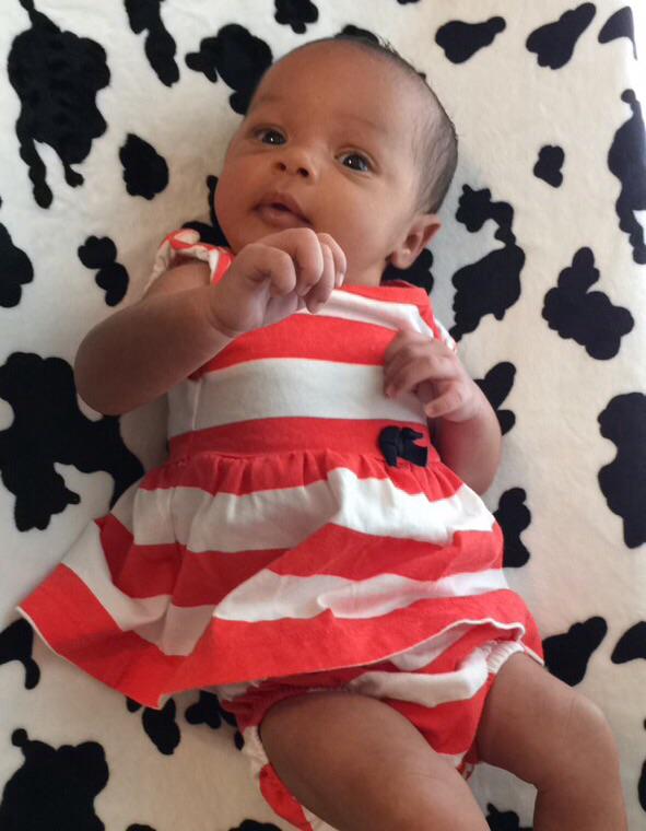 J_Smalls44's tweet photo. This lil girl is ONE MONTH OLD today...its goin way too fast http://t.co/GTQSt5AQ4N