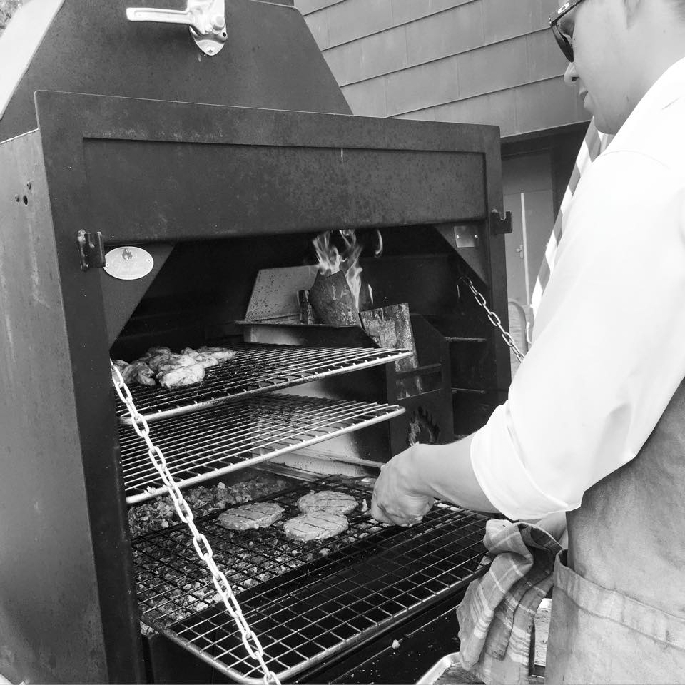 Een heerlijk stukje gegrild vlees op een vers gebakken broodje van #Plaizier. <a href="/bakkerplaizier/">BakkenmetPlaizier</a>