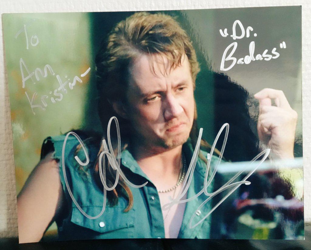 akvestnes's tweet photo. @ChadLindberg They look awesome! Thank you so much❤ #DrBadass #BringBadassBack http://t.co/pVUKWvhpPK