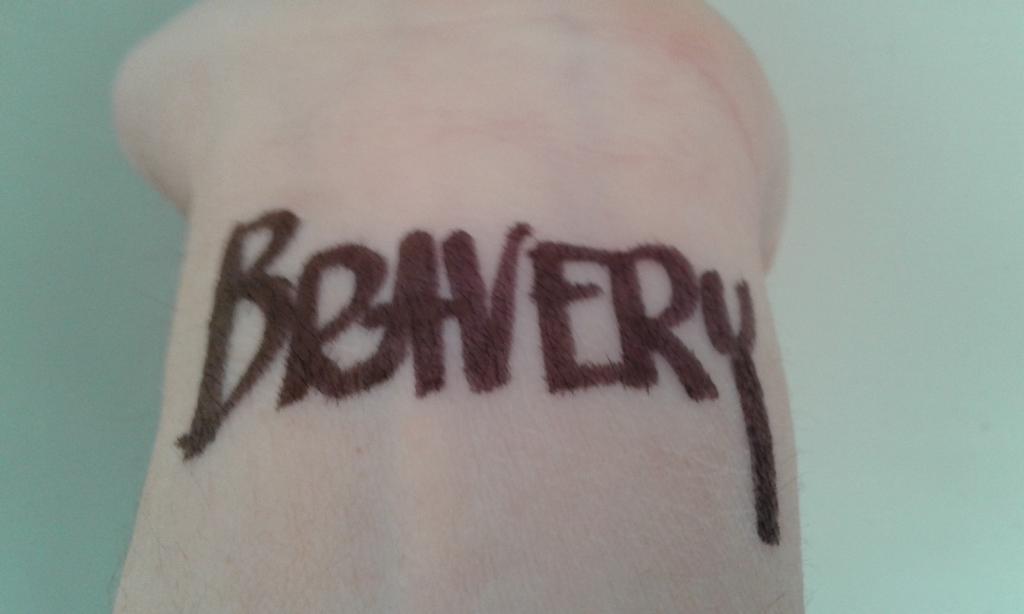 AlessaTamborini's tweet photo. #ProjectBravery
@ombziall @flowerniall http://t.co/tol2rWqUsi