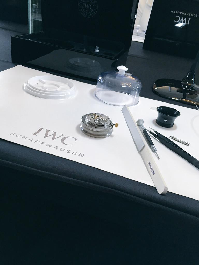 revistabla's tweet photo. Hoy en #Sofitel @ChronosDigital junto a @IWC #WatchMakingClassExperience http://t.co/B6Hv8M197Y