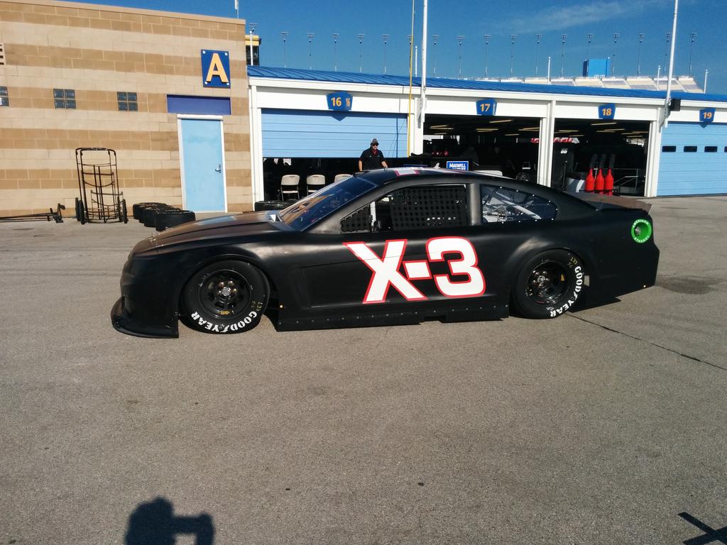 Small Preview Of The Body Shape Changes For NASCAR Next Year..... CPCFFAUU8AEIEIc