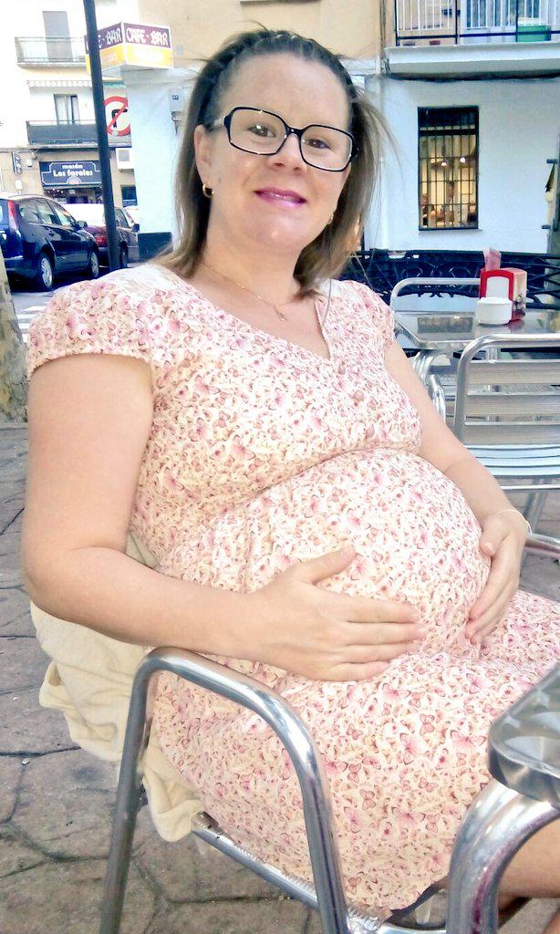 MaryDeBlas's tweet photo. Ains....Ya va quedando menos para verte la carita pitufina.... #casiunmes #rectafinal @jcmomi http://t.co/jZm1MOoypI