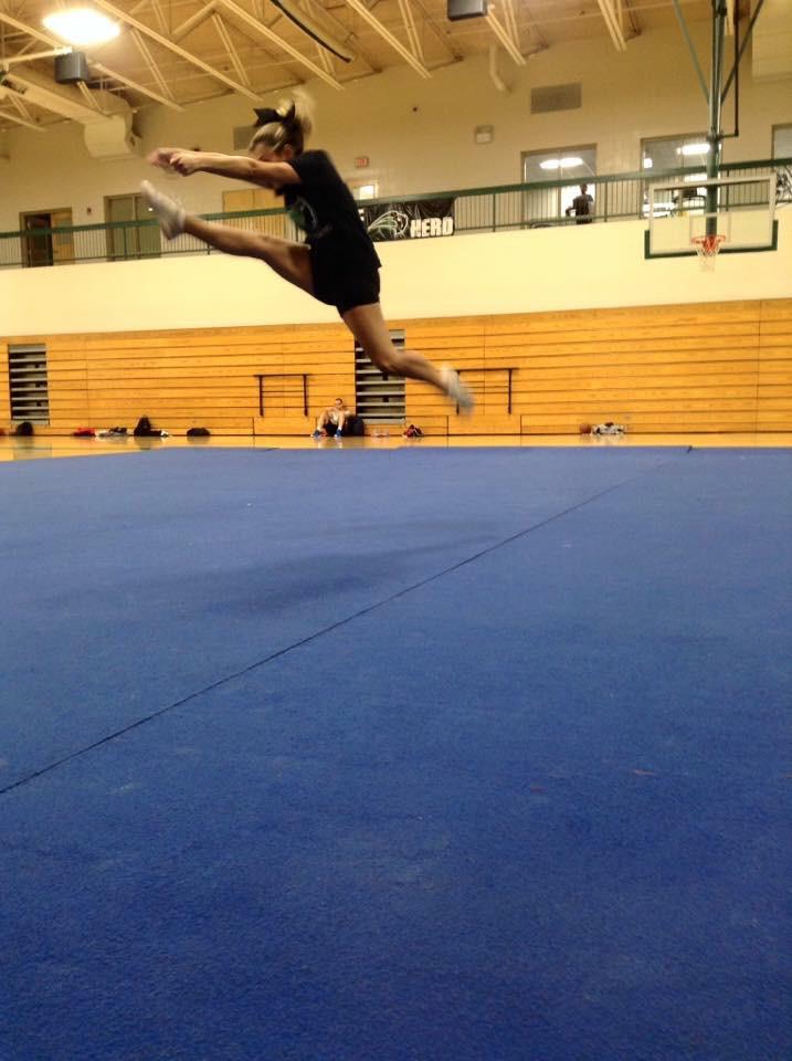 Nichols_Cheer's tweet photo. just some toe touches and some hurdlers from some cheerleaders this past Monday at tryouts! #GoBison http://t.co/LGit9ItvQp