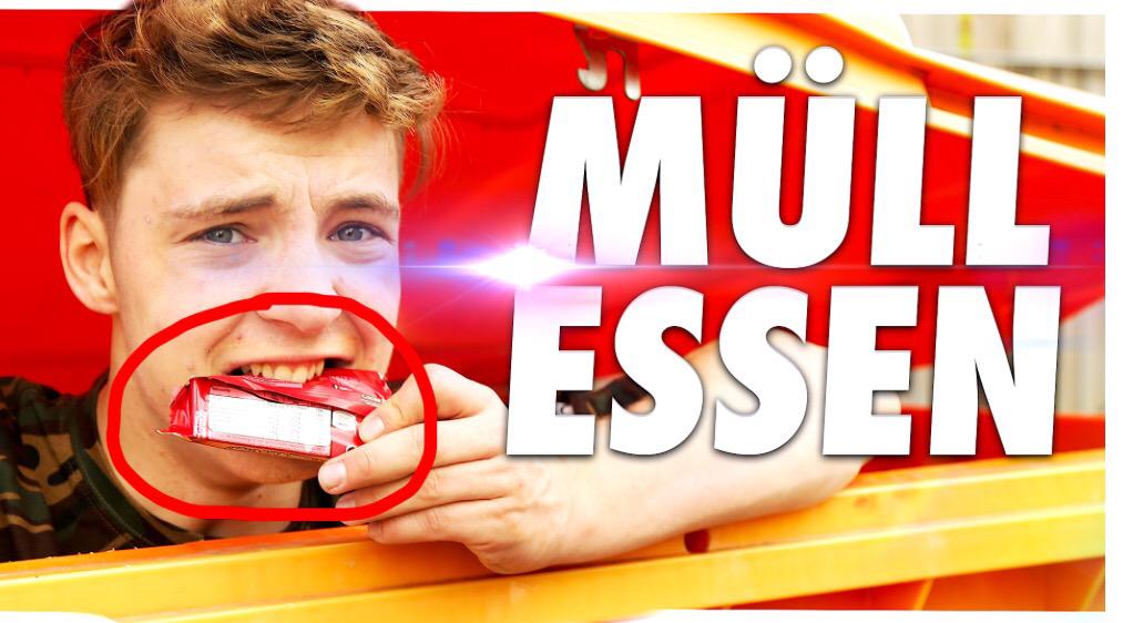 dielochis's tweet photo. ❌ BITTE RETWEETEN! ❌

Müll essen... die Bestrafung ist da! 😂

Zum Video --> http://t.co/SzGVIeNvtZ http://t.co/YDuKDfiOR5
