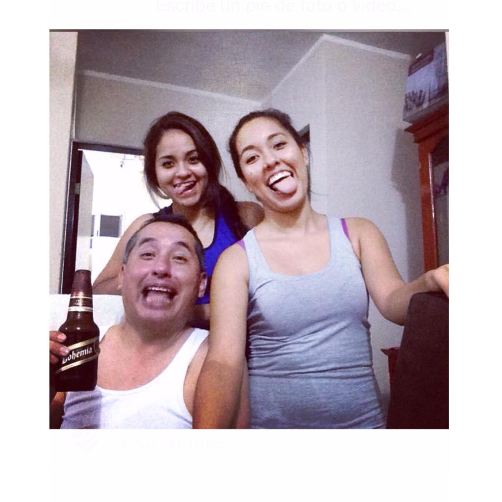 KariMartiinez's tweet photo. Lo mejor en mi vida, mi mami tambien❤️🌸 http://t.co/k3BpJtUx99