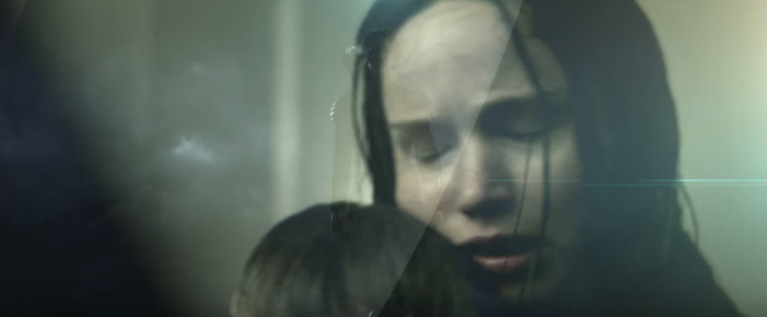 ohmytargaryen's tweet photo. ¿Cómo se les ocurre hacer un trailer así? 
Rompen el corazón de los tributos en mil pedazos 💔😭
#MockingjayPart2 http://t.co/BRpvbDRJTJ