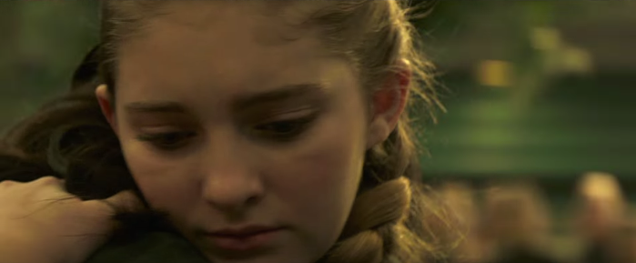 ohmytargaryen's tweet photo. ¿Cómo se les ocurre hacer un trailer así? 
Rompen el corazón de los tributos en mil pedazos 💔😭
#MockingjayPart2 http://t.co/BRpvbDRJTJ