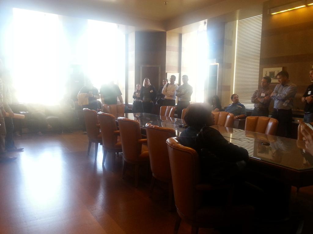 HLovesCincy's tweet photo. Blurry shot, but so cool we got to see the inside of the original boardroom of @CincyMuseum! #CChange #CUinCincy http://t.co/7vvQ0McYL3