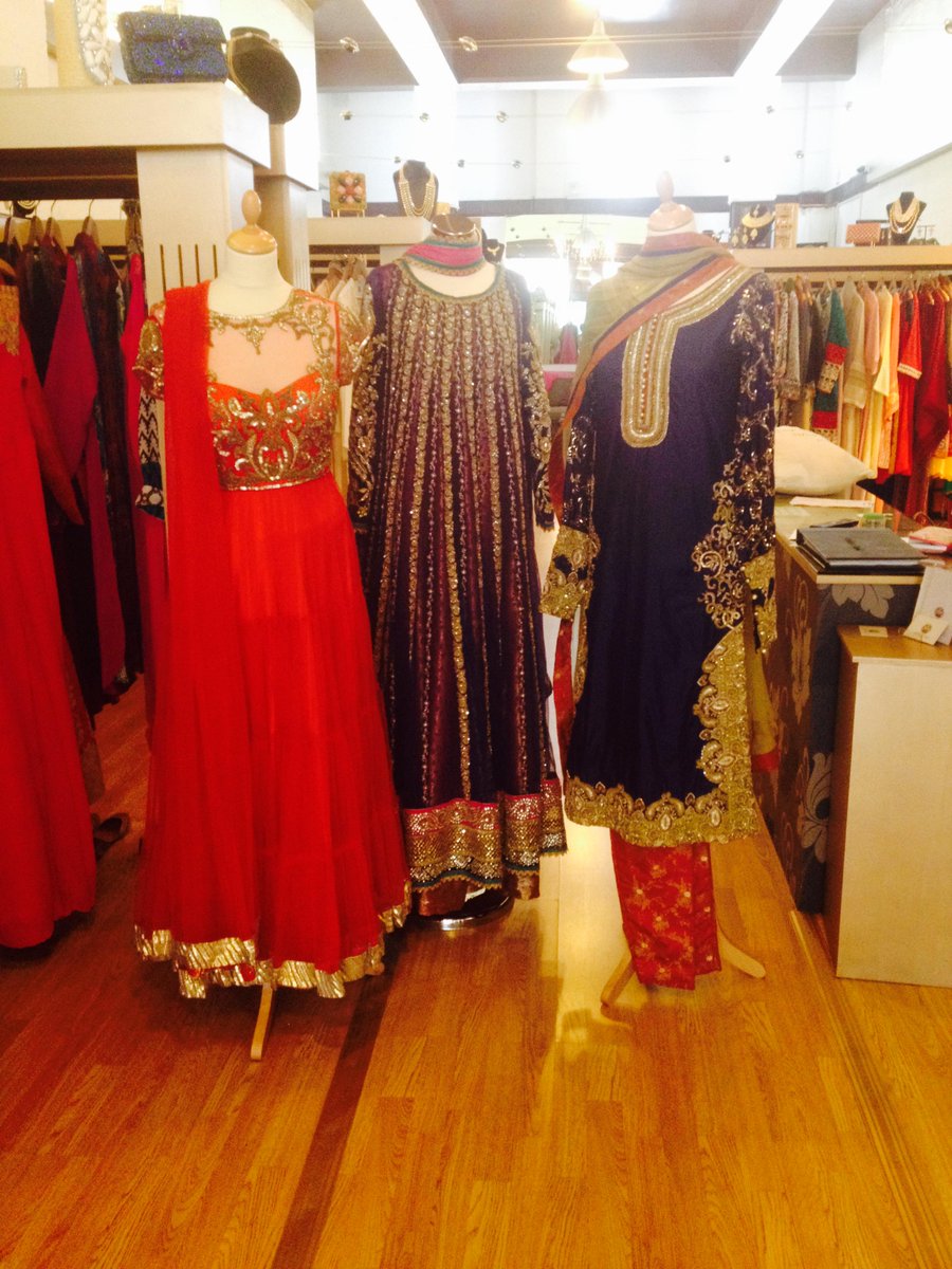 OnitaaLondon's tweet photo. It is the season of festivities so make sure you're dressed for it. Shop at O'nitaa, open Mon-Sat from 11am-7pm http://t.co/y3iH5Xfn5a