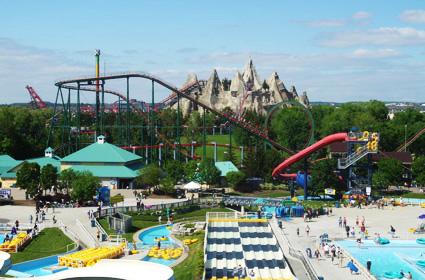 TIPadvising's tweet photo. Wanna have some fun while in Canada?? and forget about school work for a little? Come to CANADA'S WONDERLAND! Oct.17! http://t.co/QY14wIjozC