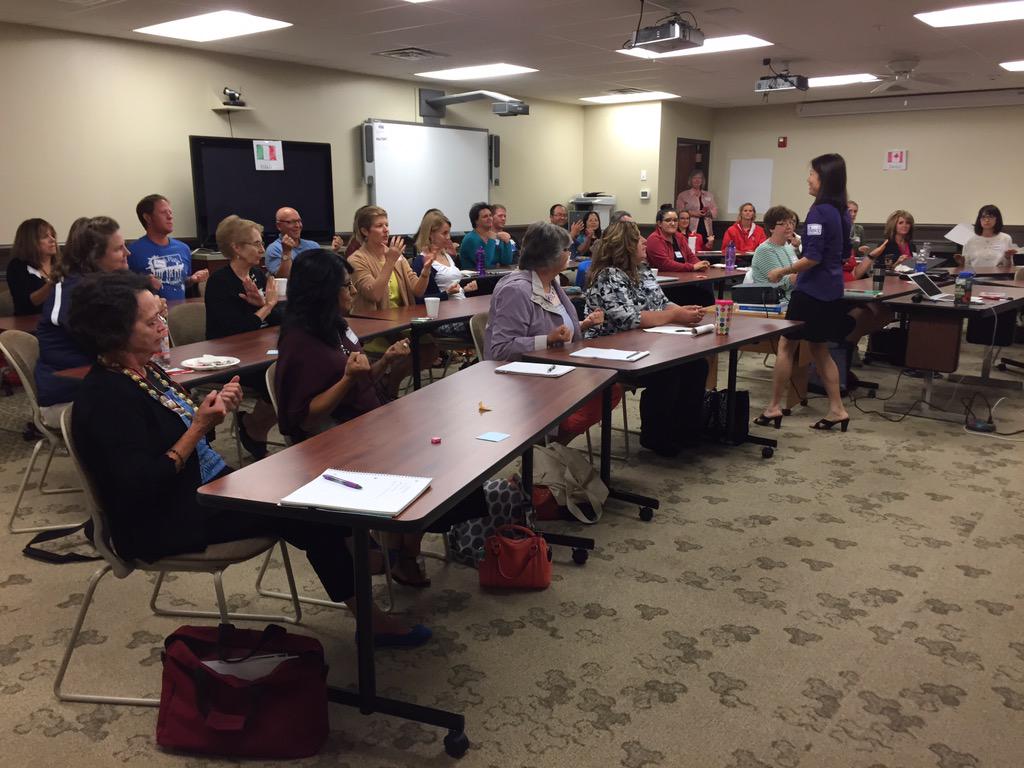 CiTeachers's tweet photo. The amazing Annick Chen in action!! Thank you Ogallala for having for a one day workshop!!! http://t.co/N0j1JVOmSv
