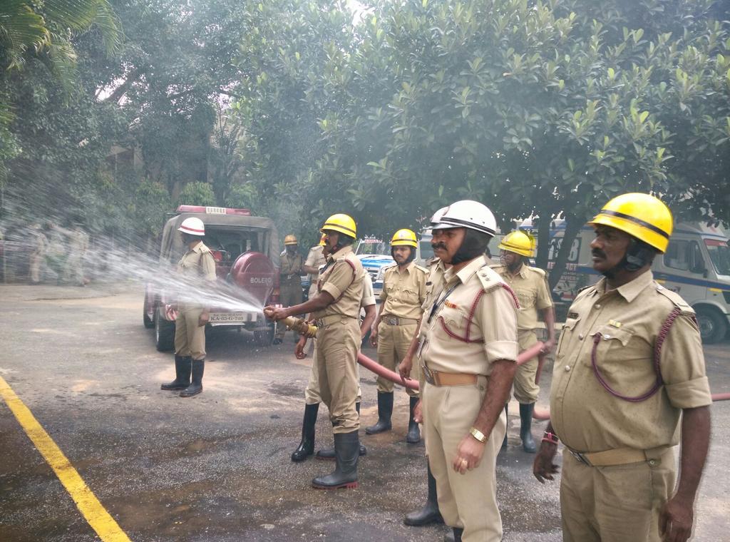 KarFireDept's tweet photo. Evacuation &amp; Mock drill at Electronic City Industrial Association photos (1/2) http://t.co/2NM7rWMmtD