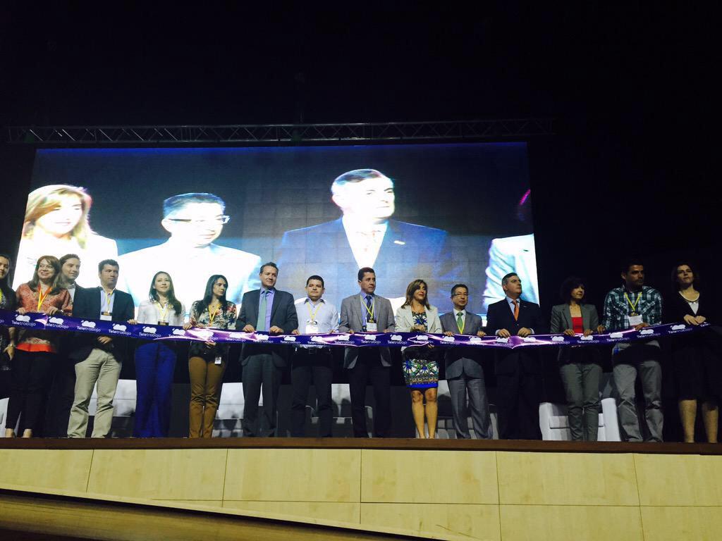 M77David's tweet image. @CordobaGob Firmado el pacto para el teletrabajo, hoy la historia del trabajo en Colombia cambió en #TeleworkWeekCo