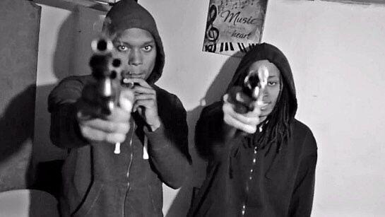 REEZLAUNO's tweet photo. #FreeTheTrill http://t.co/dTehOG3ugj