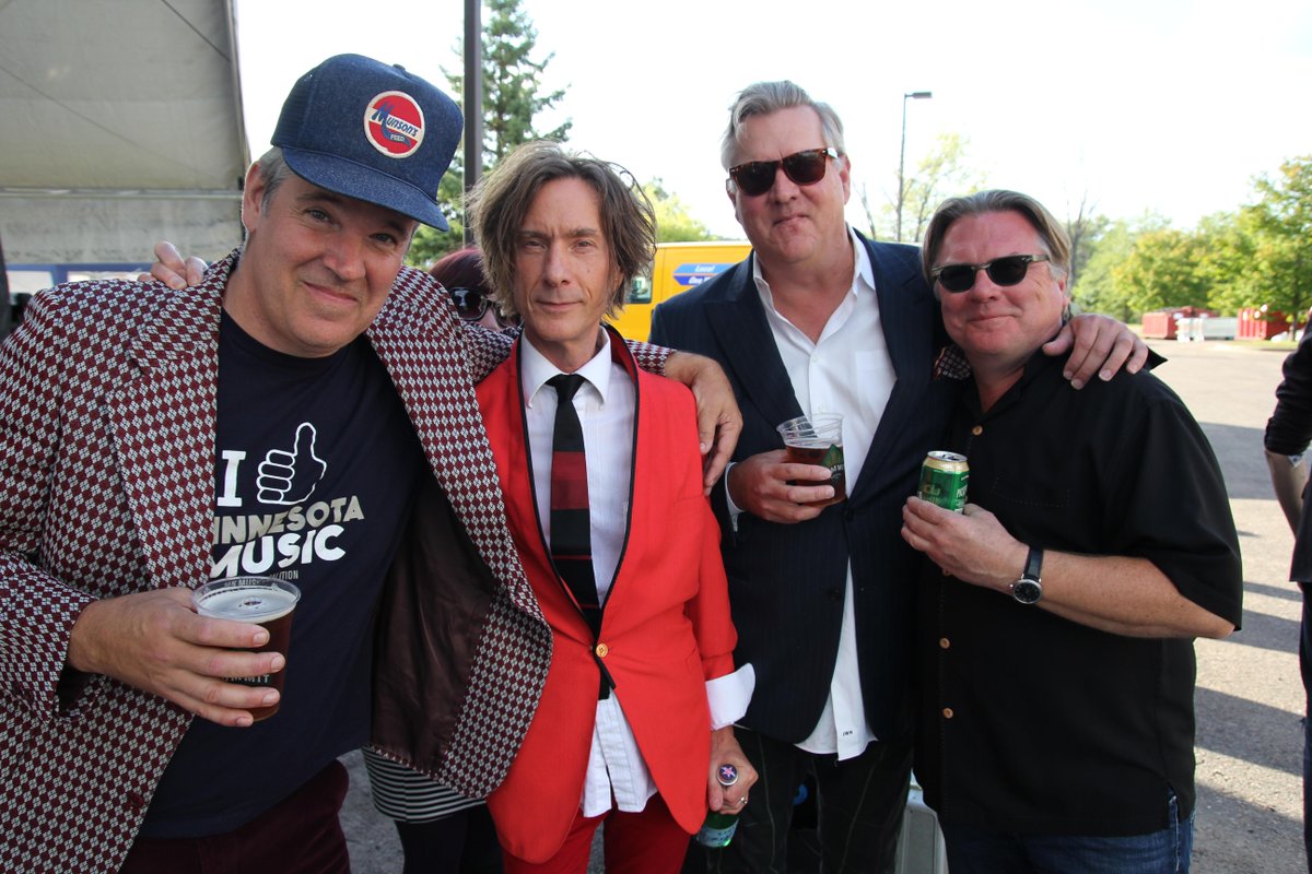 summitbeer's tweet photo. What can we say about @TheSuburbsBand? 100% rock badassery! #BackyardBash2015 @mnmusicco @TheCurrent http://t.co/jyOLW89I42