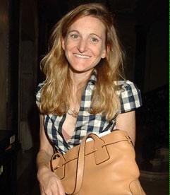 udouseless's tweet photo. I still don't understand #DavidCameron's relationship with #RachaelWhetstone of #UBER yet. #Corruption #shelookshappy http://t.co/4HhJfBlvTo