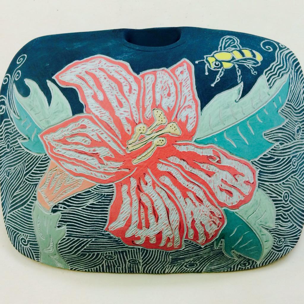 NashKarner's tweet photo. #BusyBee seeking #pollen  #Sgraffito #wallvase for #openStudios Oct. 10,11,17&amp;18. #CaliforniaArtist #artandfunction http://t.co/AOTQI93xGG
