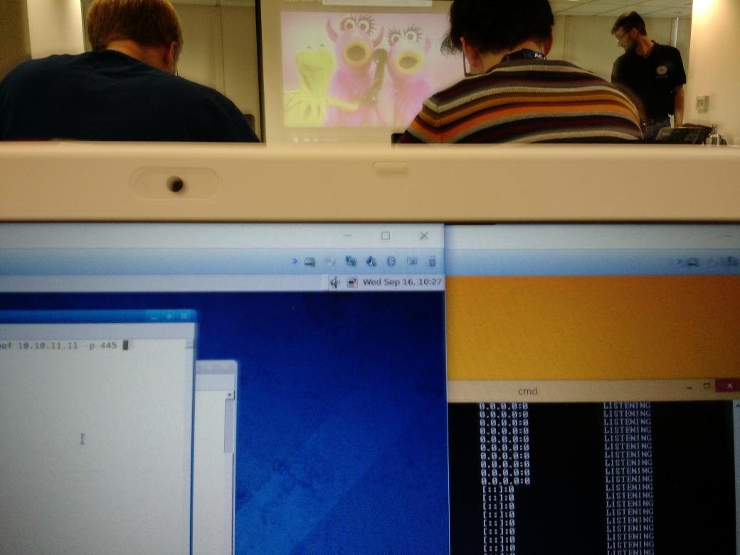 ticarpi's tweet photo. Unique class! Testing DoS attacks on VMs while being serenaded by the Muppets... Thanks @Nebulator #SANSCyberAcademy http://t.co/aEhS8RdIwp