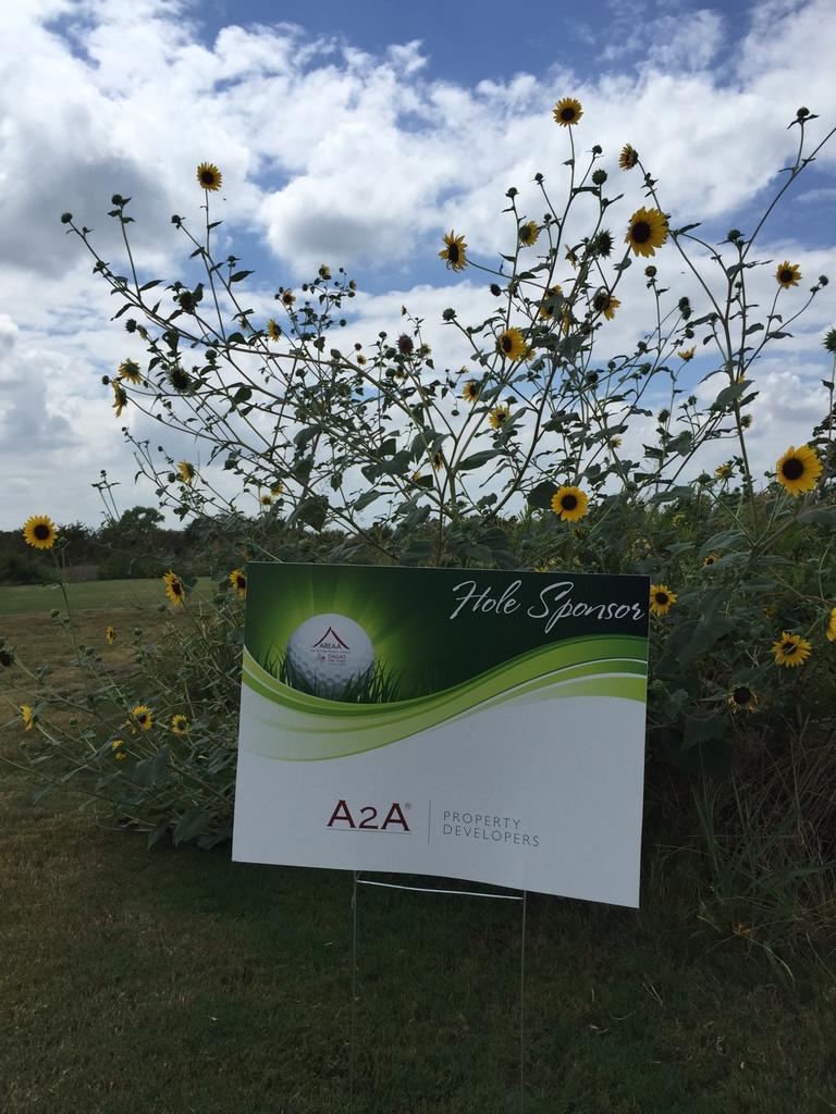 A2AProperty's tweet photo. Yesterday's 4th Annual @areaa Charity #GolfTournament  yesterday w/ @SereneHomesUSA! #DFW #HomeBuilders #NewHomes http://t.co/JmsPbhGHw0