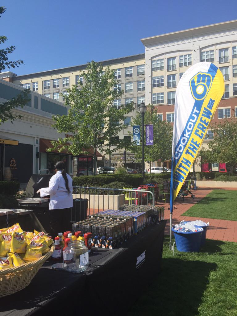 Brewers's tweet photo. We're also out @BayshoreTC! Come get your free lunch from #Brewers players @ noon! #CookoutWithTheCrew http://t.co/woqE6uTz2U