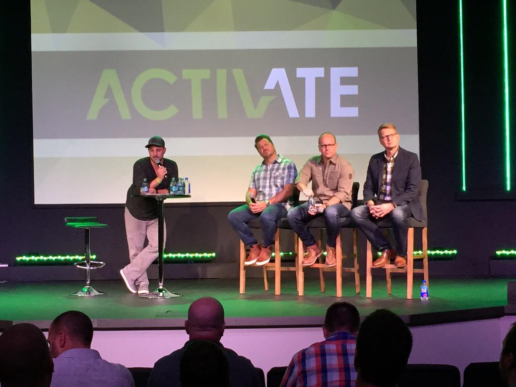 nextlevelchurch's tweet photo. Senior Leader's breakout with some great wisdom from @cnieuwhof @bradlomenick @pastortimlucas @joshgagnon #Overcome15 http://t.co/FJwLq0GC5z