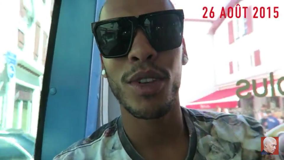 DaniloversOff's tweet photo. Huitième vlog : https://t.co/Adp410xmMG http://t.co/74eAo9IC6G